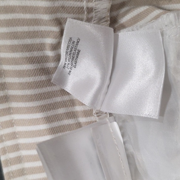 Anne Klein Beige & White Striped Straight Leg Pants. Size S - Picture 8 of 8